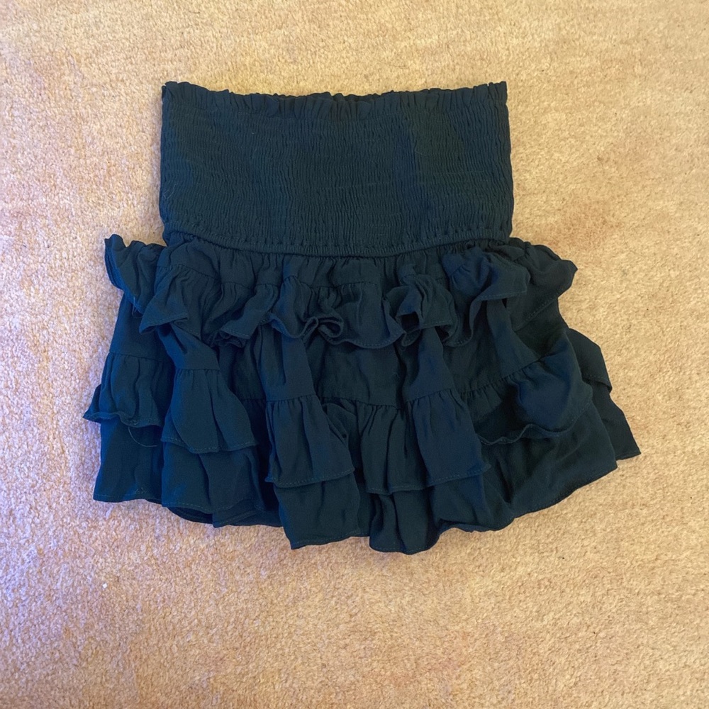 Green Ruffle Mini Skirt - Picture 2 of 3
